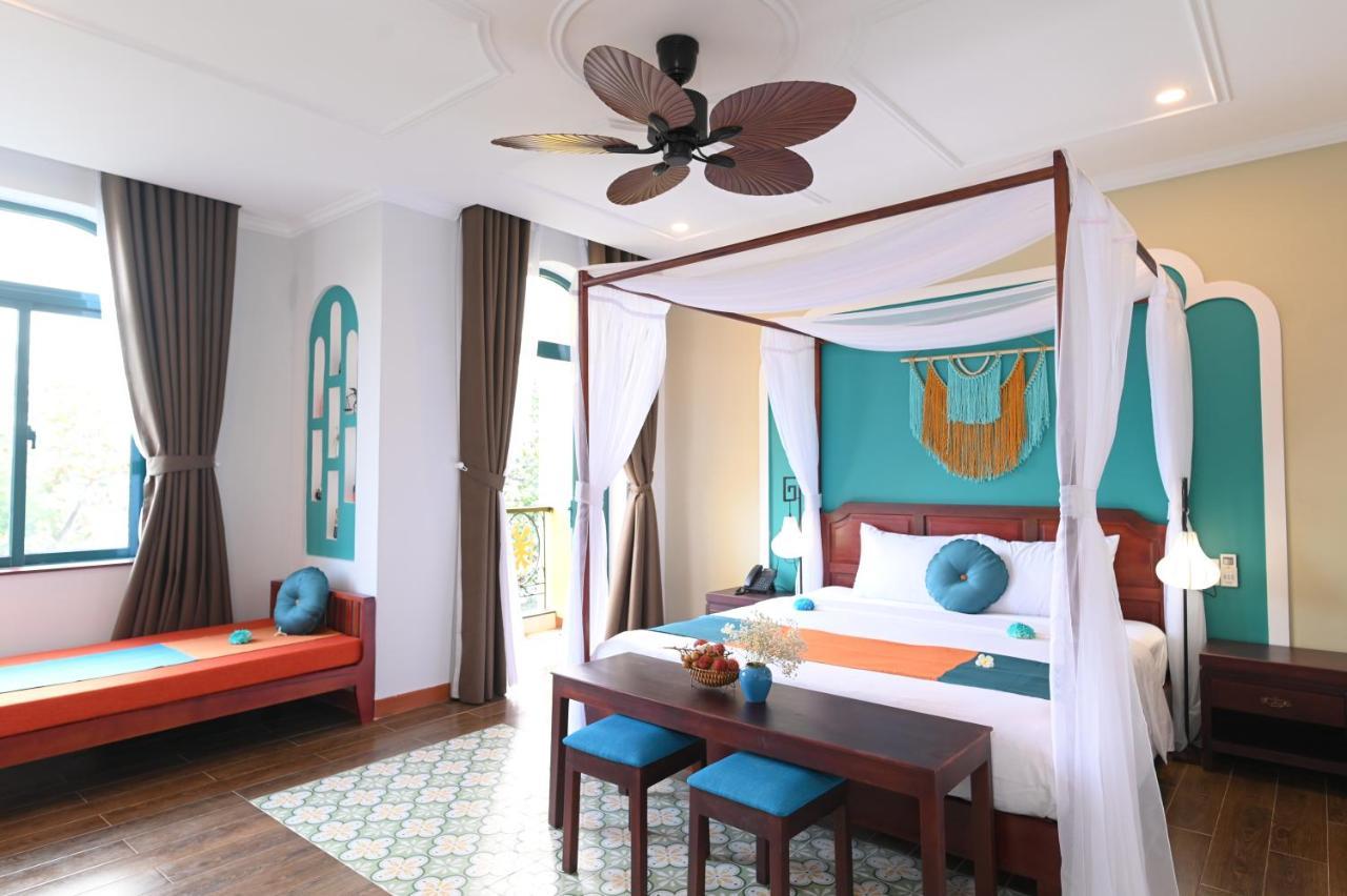 De'Colore Villa Hoi An Exterior photo